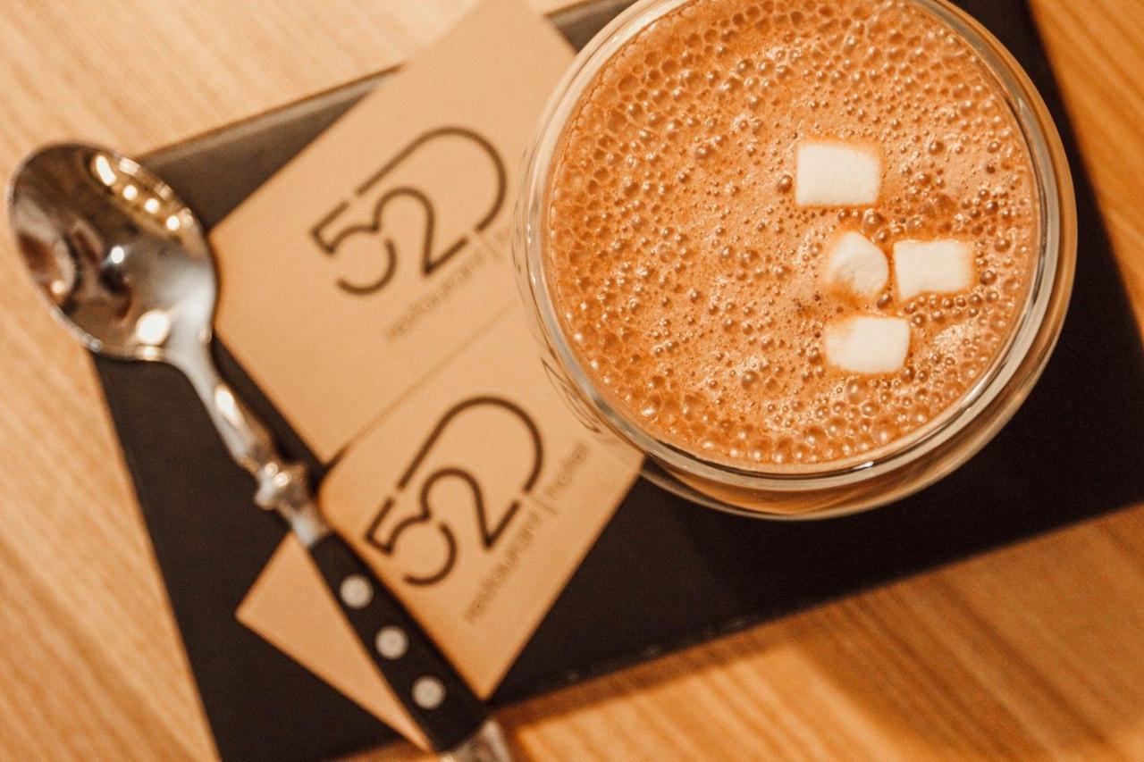 Hotel 52 オデッサ エクステリア 写真